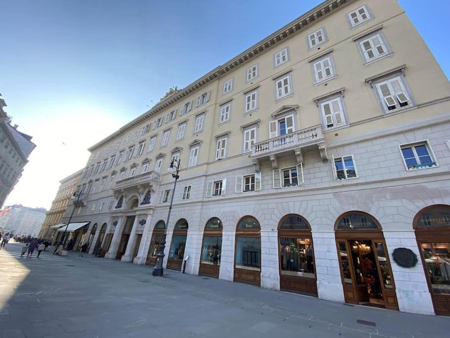 Tergesteo Adriatic Suite Trieste Exterior photo